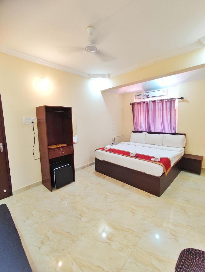 Hotel Candolim Aloft Esterno foto